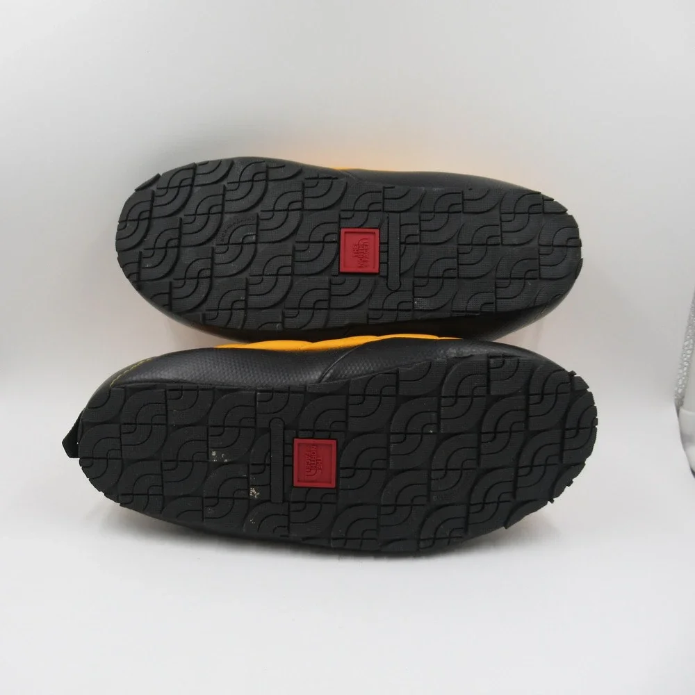 The North Face Thermoball Traction Mule V Yellow Black Mens 9 NF0A3UZN
